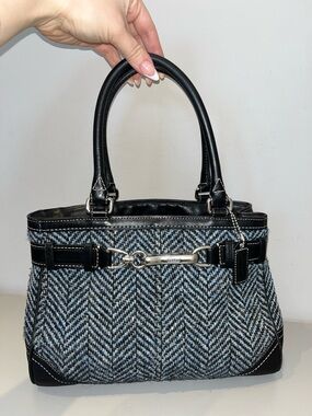 COACH - Hampton Herringbone Handbag in Blue